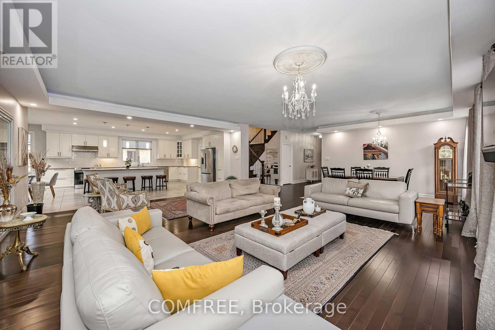 1385 MCMAHON AVENUE - 9