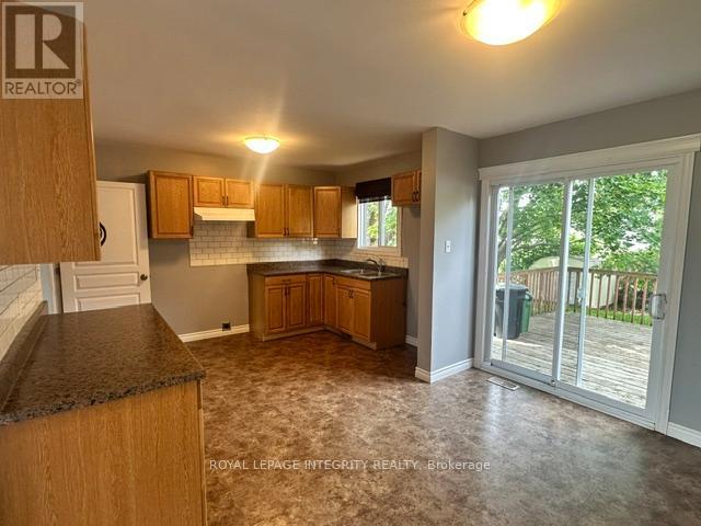 3150 POIRIER AVENUE - 12