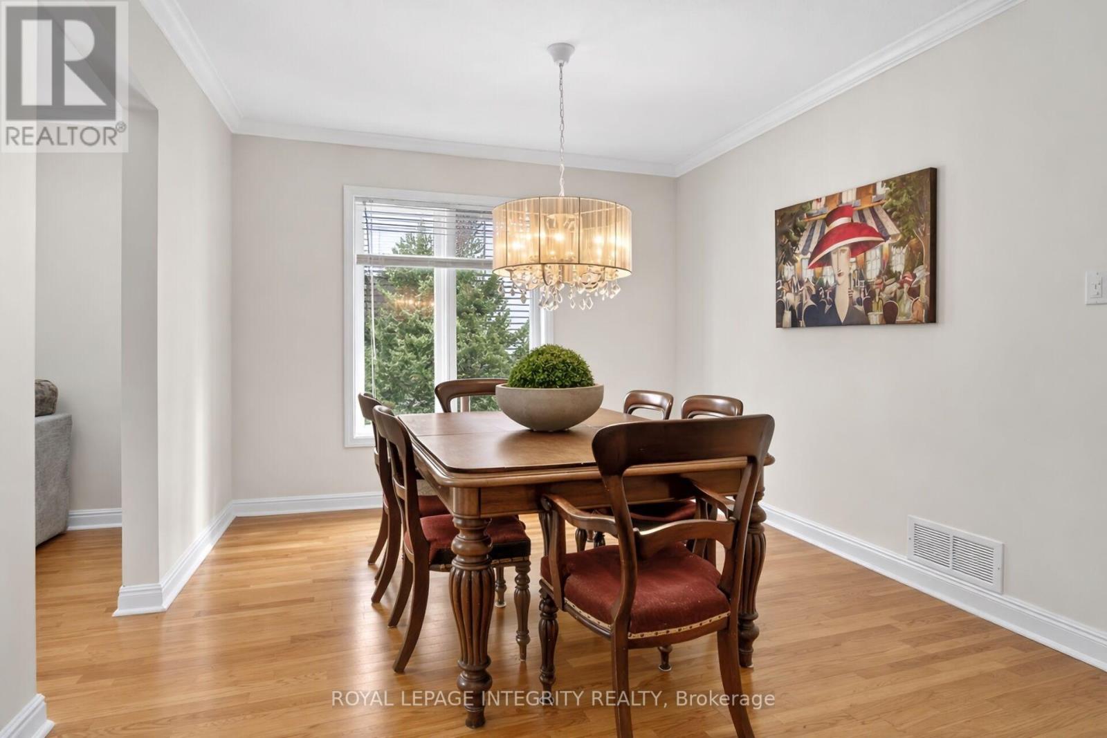 161 LONGSHIRE CIRCLE - 12