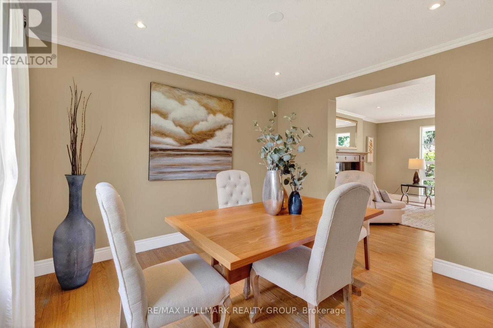 2067 WOODGLEN CRESCENT - 11