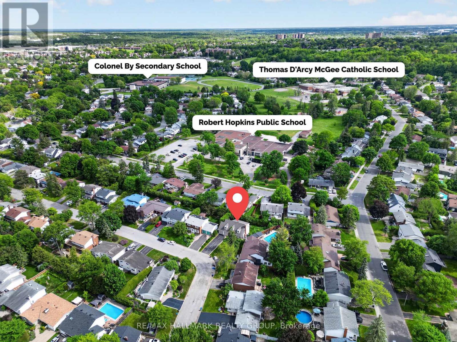 2067 WOODGLEN CRESCENT - 33