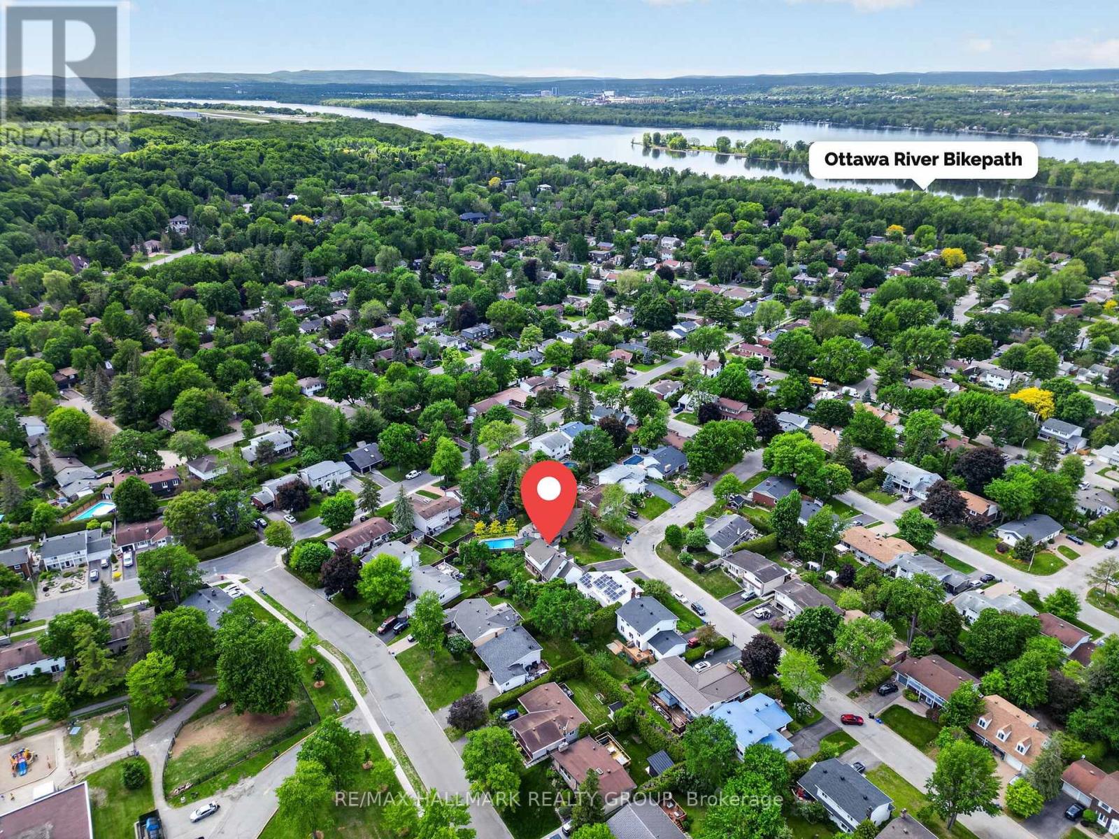 2067 WOODGLEN CRESCENT - 35