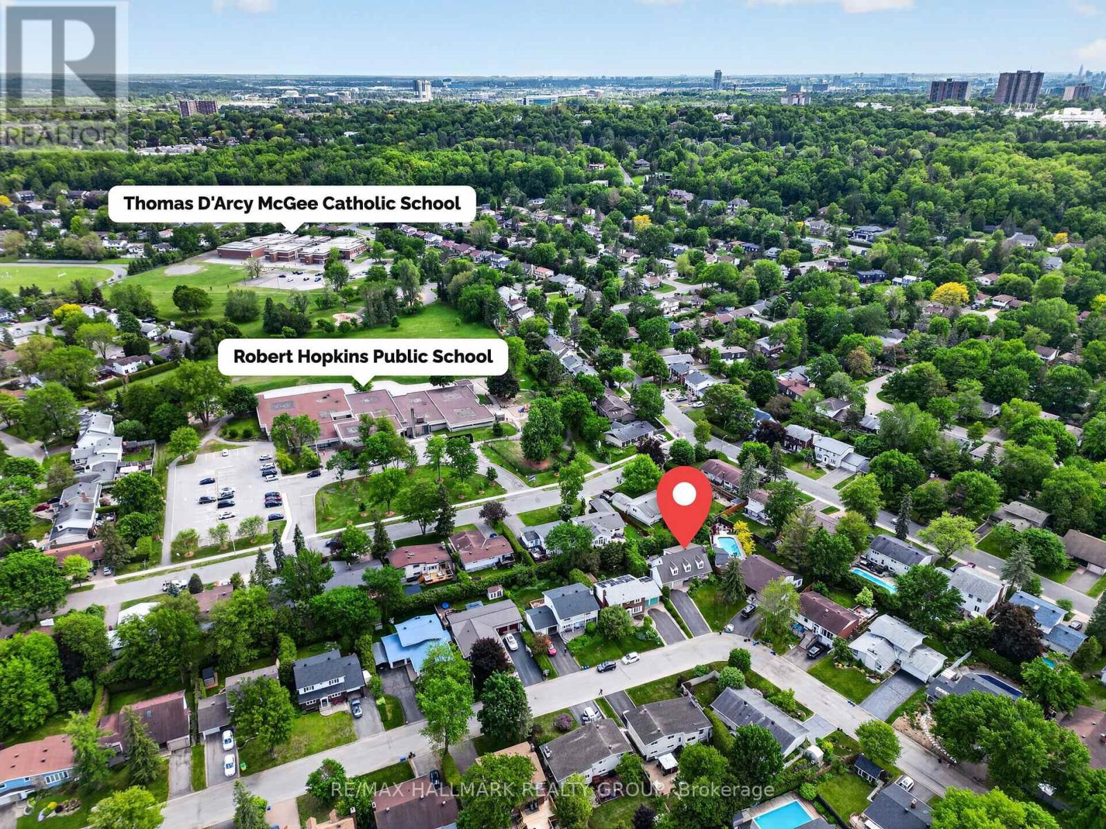2067 WOODGLEN CRESCENT - 36