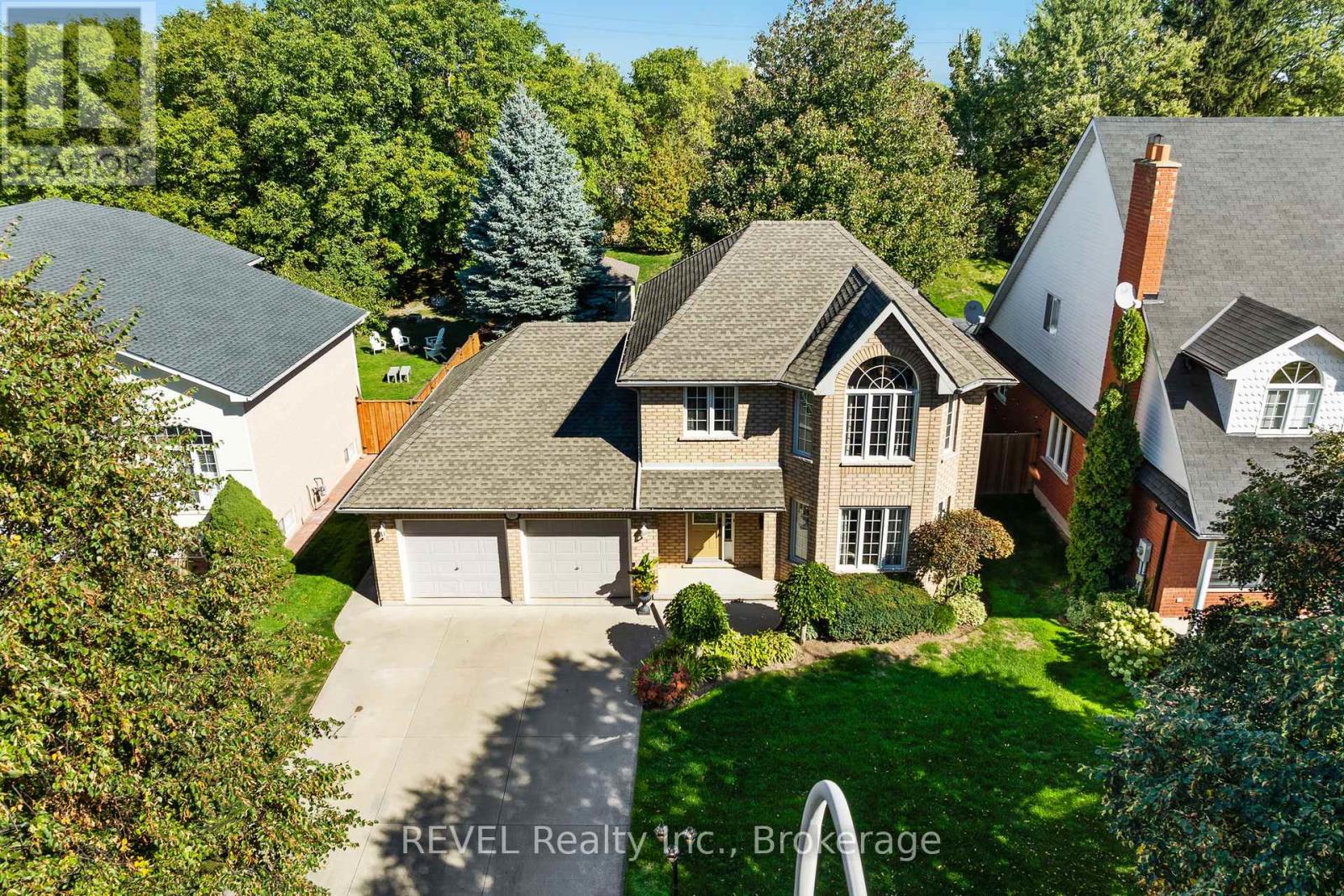 98 DEBORA DRIVE - 41