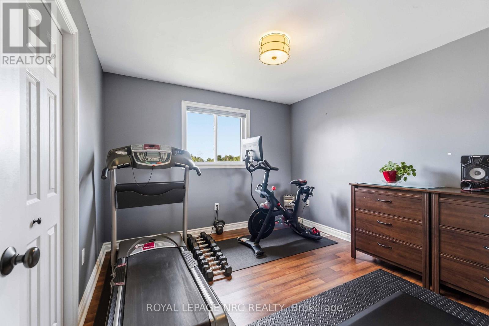 3821 19TH STREET - 22