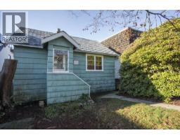 11 Hythe Avenue, Burnaby, BC V5B3H6 Photo 7