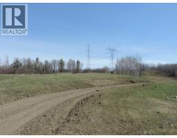 On Twp 43, Hoadley, AB T0C2J0 Photo 10