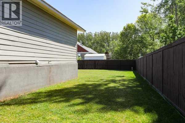 169 Heritage Road S — photo 33