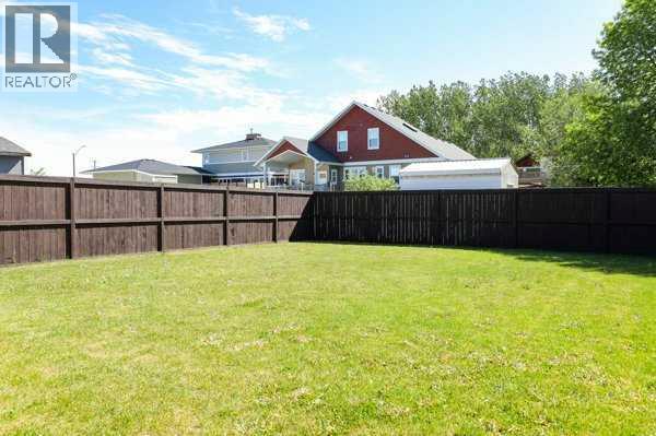 169 Heritage Road S — photo 34
