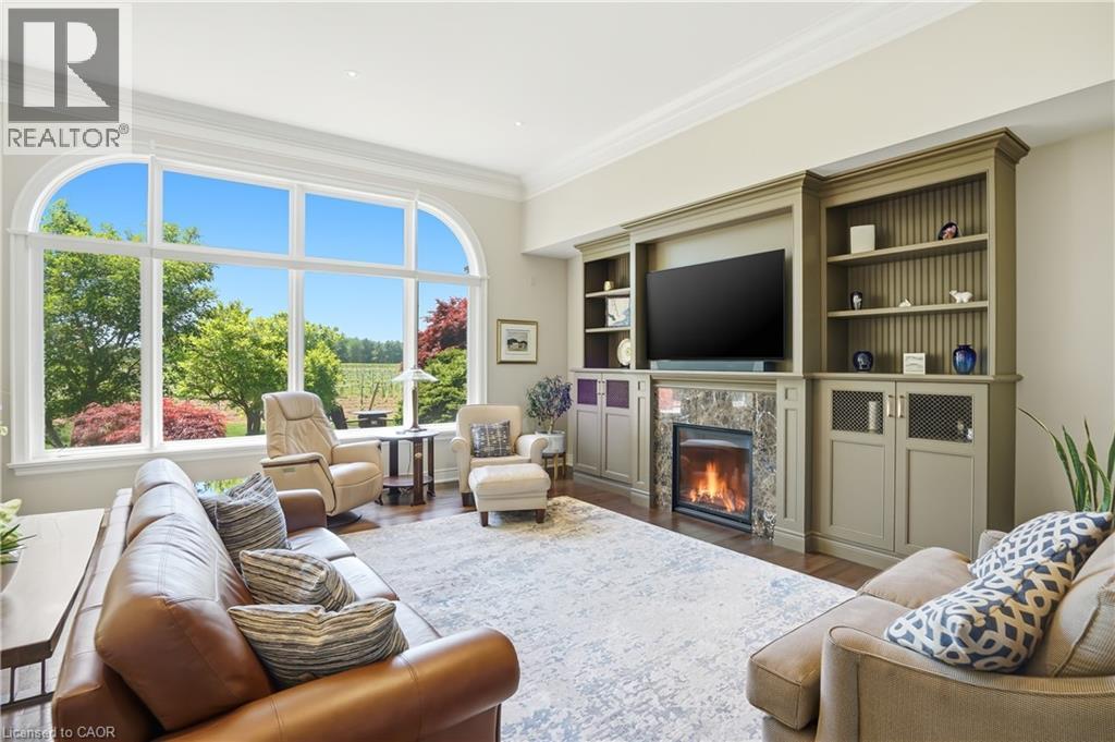 11 MERITAGE Lane - 11