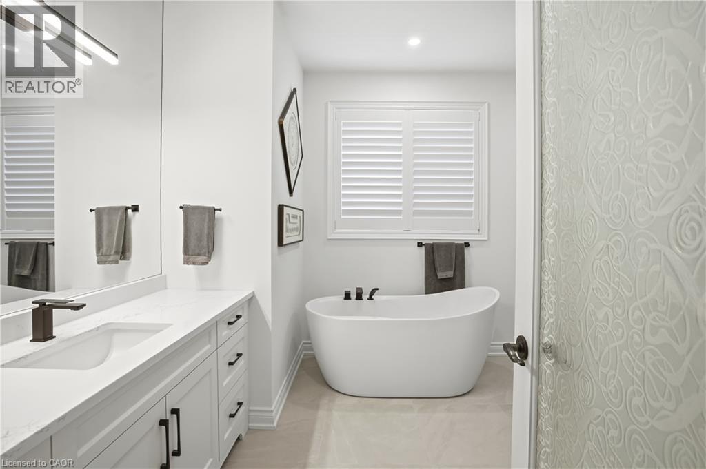 11 MERITAGE Lane - 24