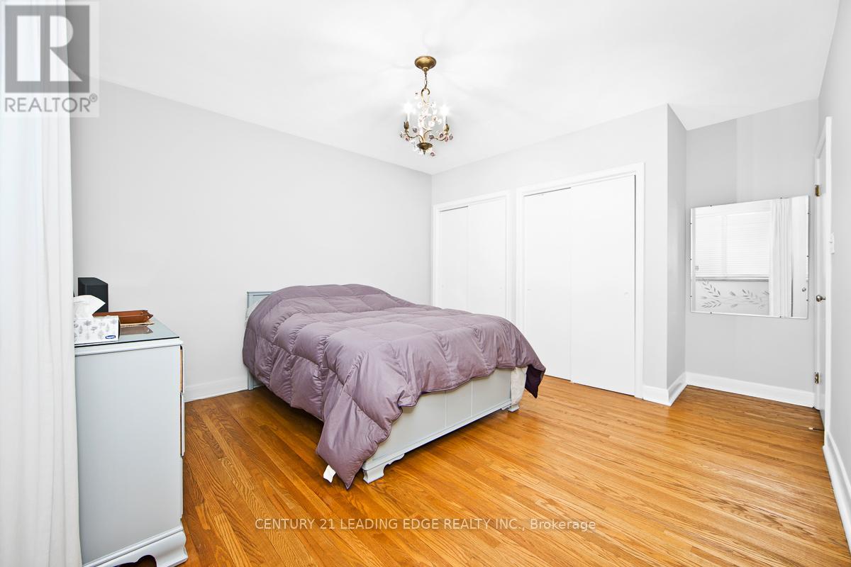 1 BRADGATE ROAD - 16