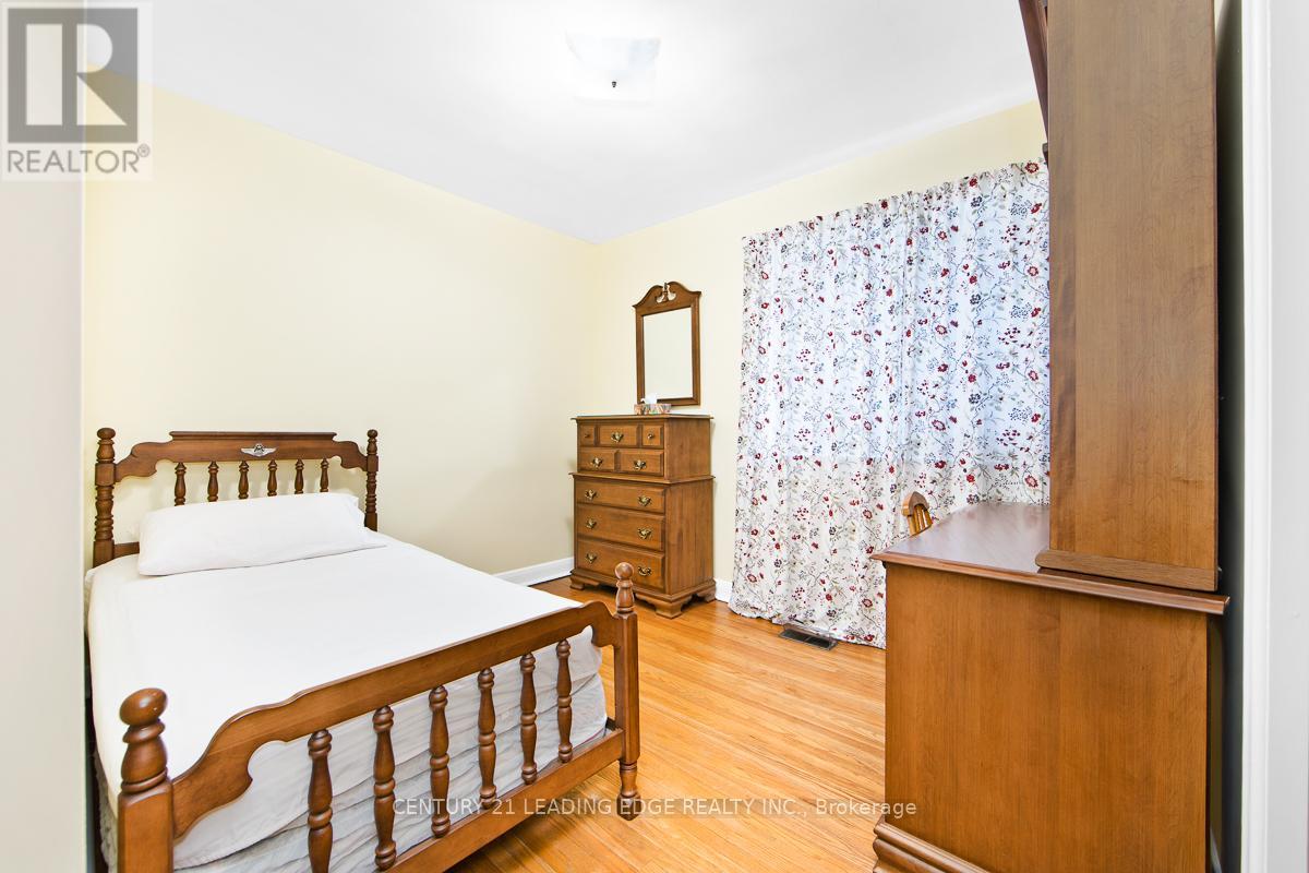 1 BRADGATE ROAD - 18