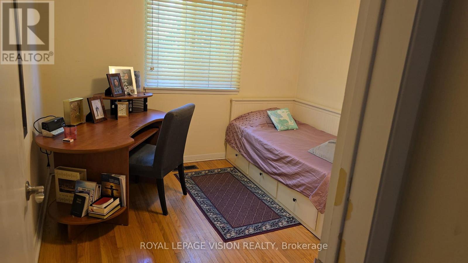 47 ALLANFORD ROAD - 7