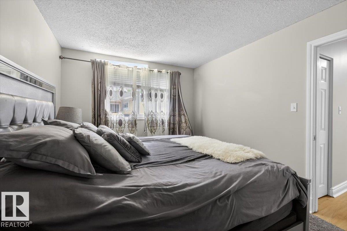 11940 152B AV NW - 19