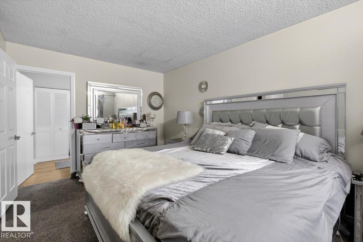 11940 152B AV NW - 20