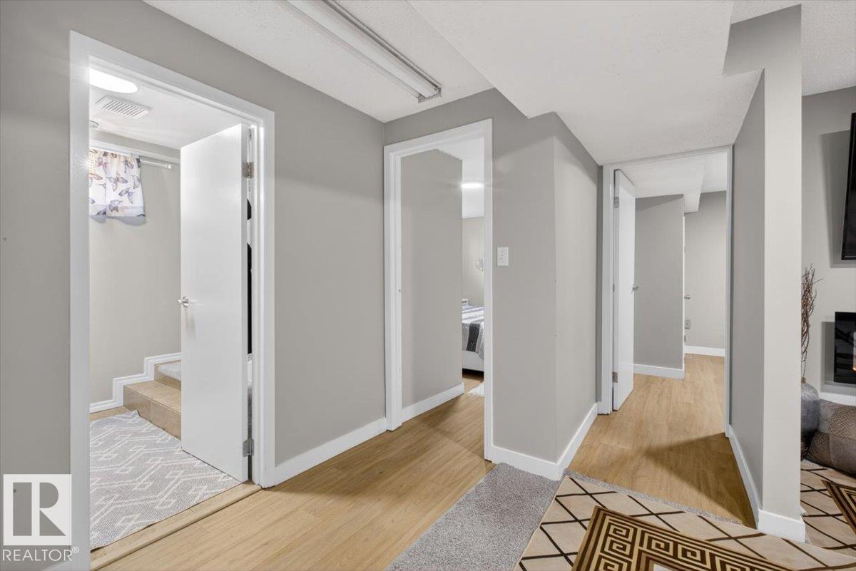 11940 152B AV NW - 28
