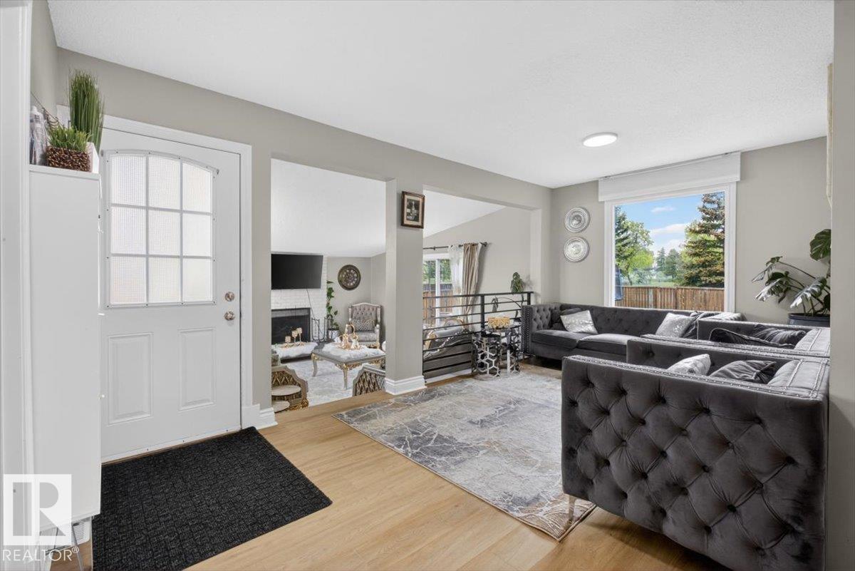 11940 152B AV NW - 4