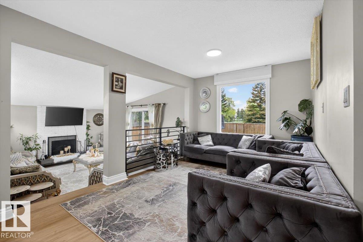 11940 152B AV NW - 5