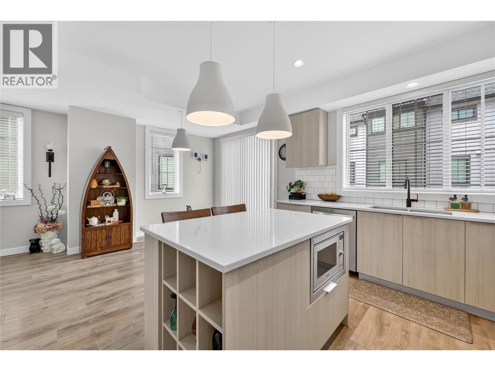 #30 307 Glen Park Drive - 9