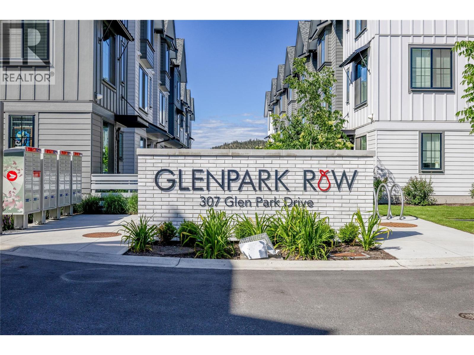 30 307 Glen Park Drive, Kelowna