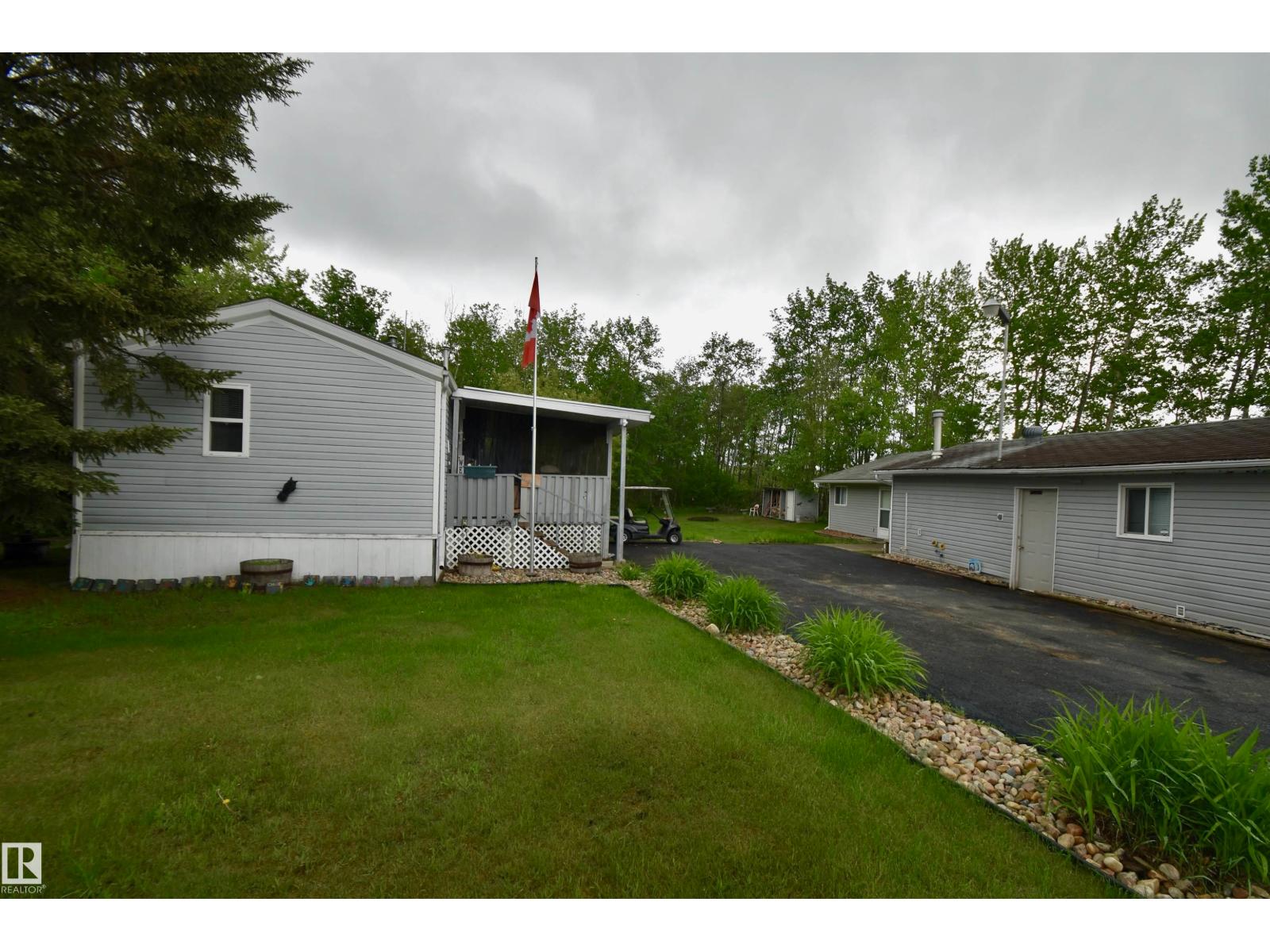 241 11502 TWP RD 604 - 4