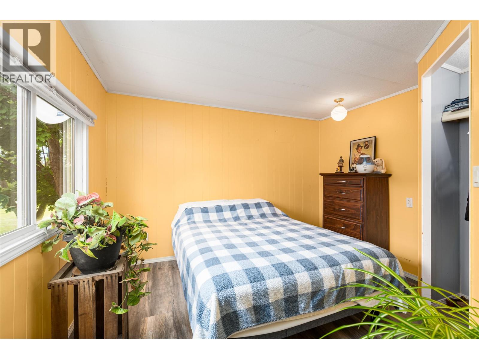 #4 1421 Erickson Street - 7