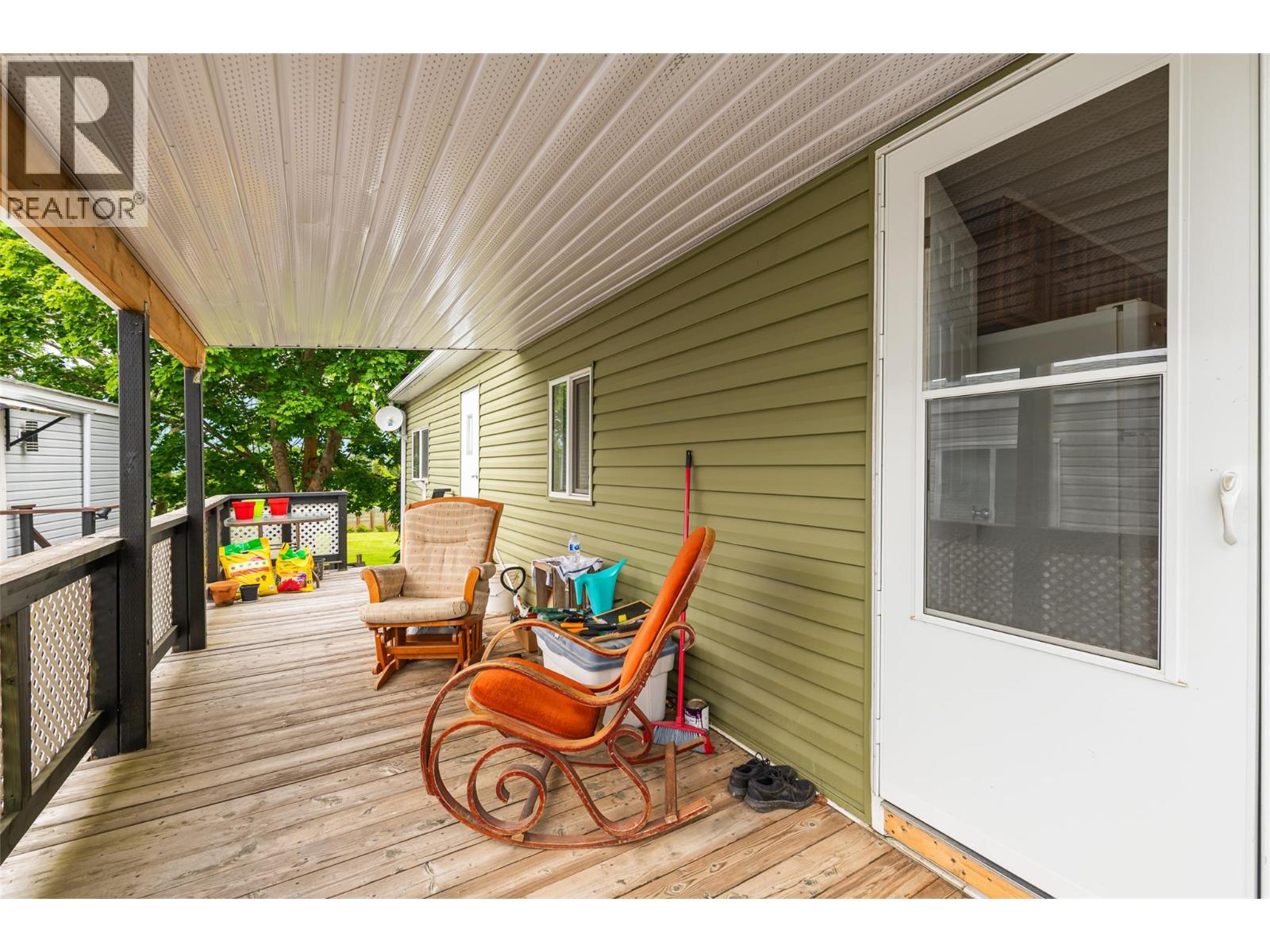 #4 1421 Erickson Street - 20