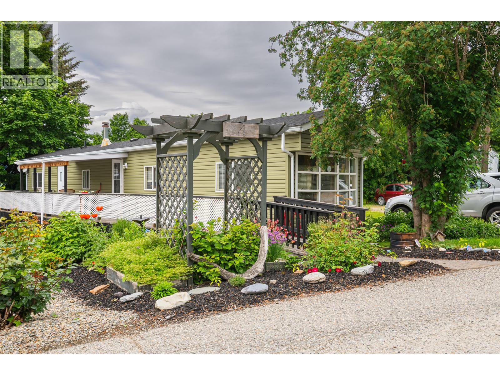 #4 1421 Erickson Street - 42