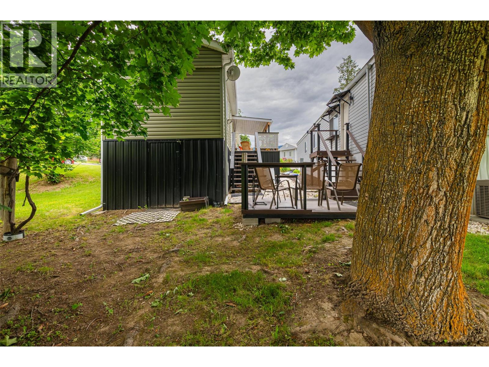#4 1421 Erickson Street - 47