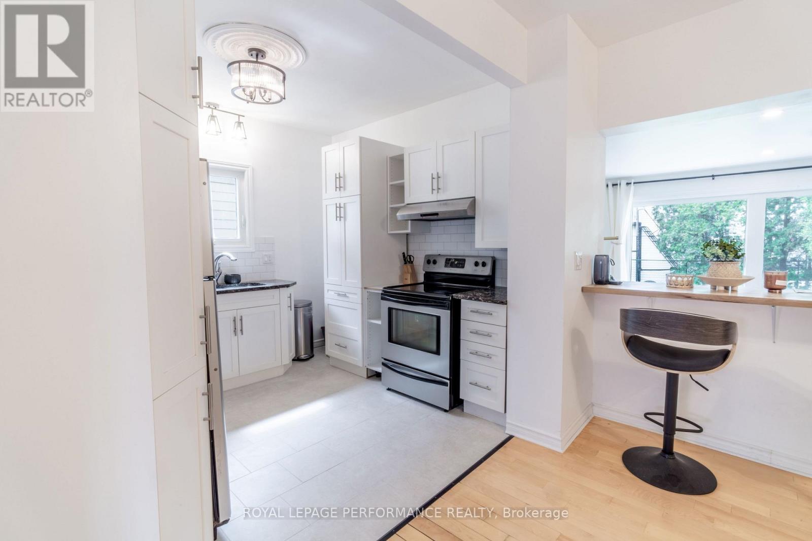 141 CHEVRIER AVENUE - 13