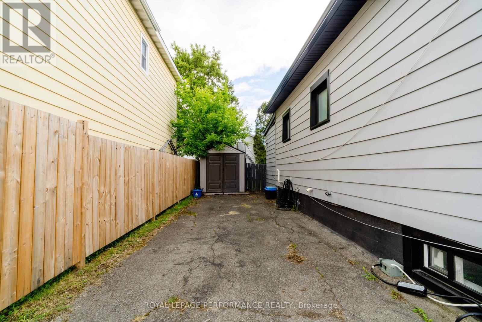 141 CHEVRIER AVENUE - 5