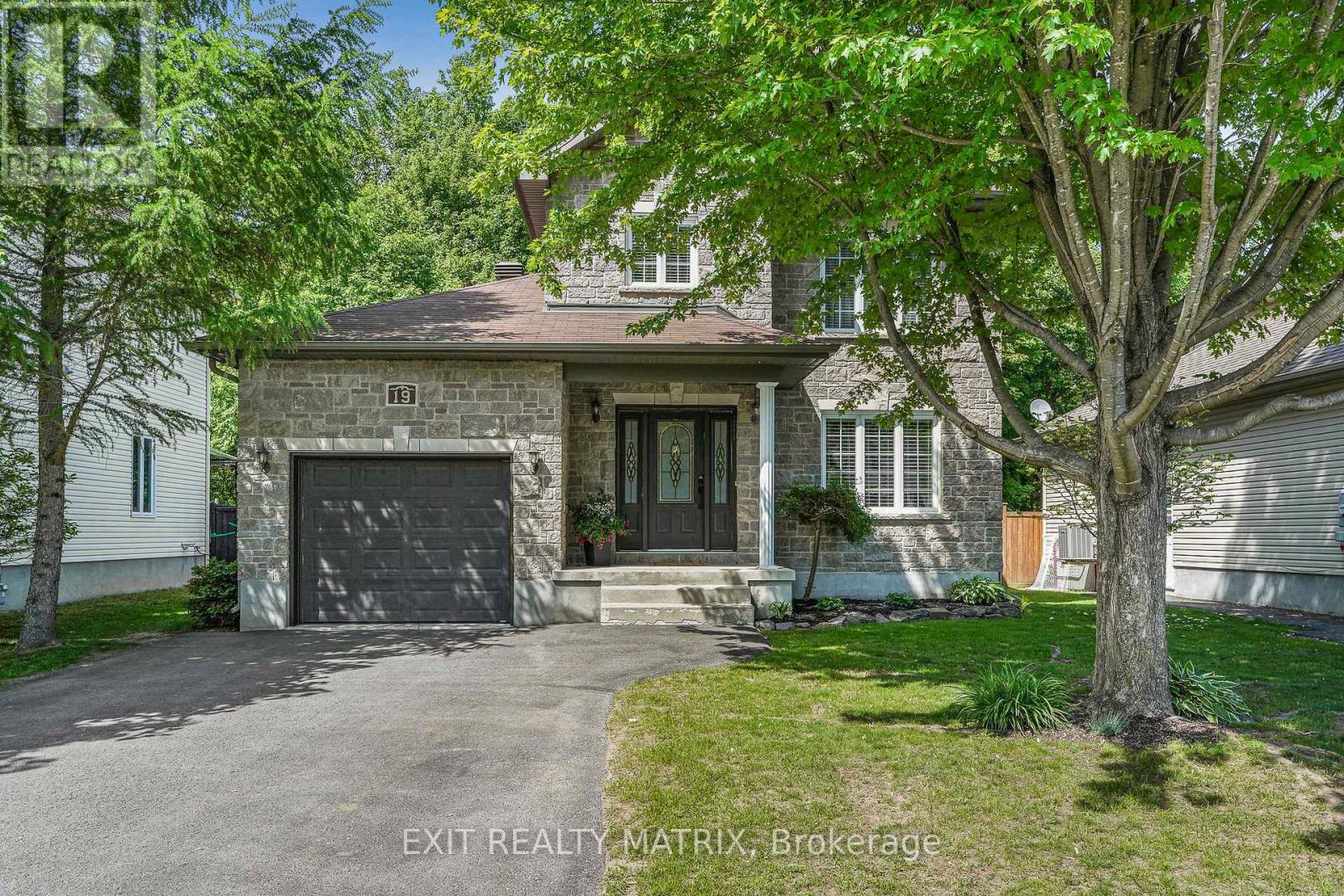 19 SOUTH INDIAN DRIVE - Image 2