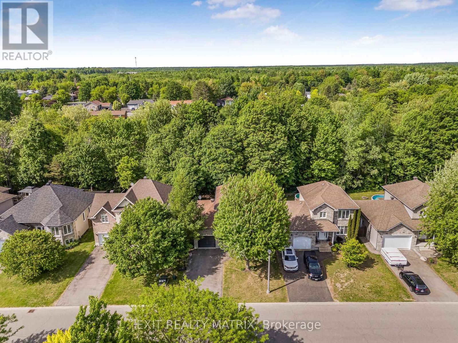 19 SOUTH INDIAN DRIVE - 34