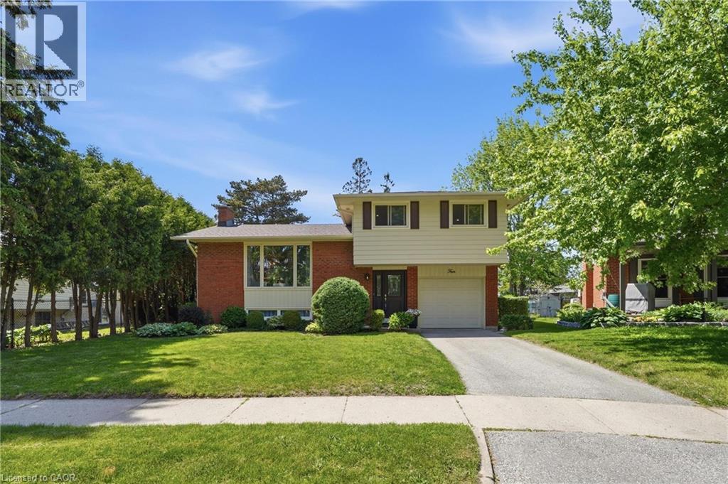 4 BRADLEY Place - Image 2