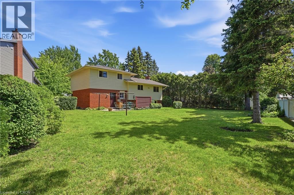 4 BRADLEY Place - 30