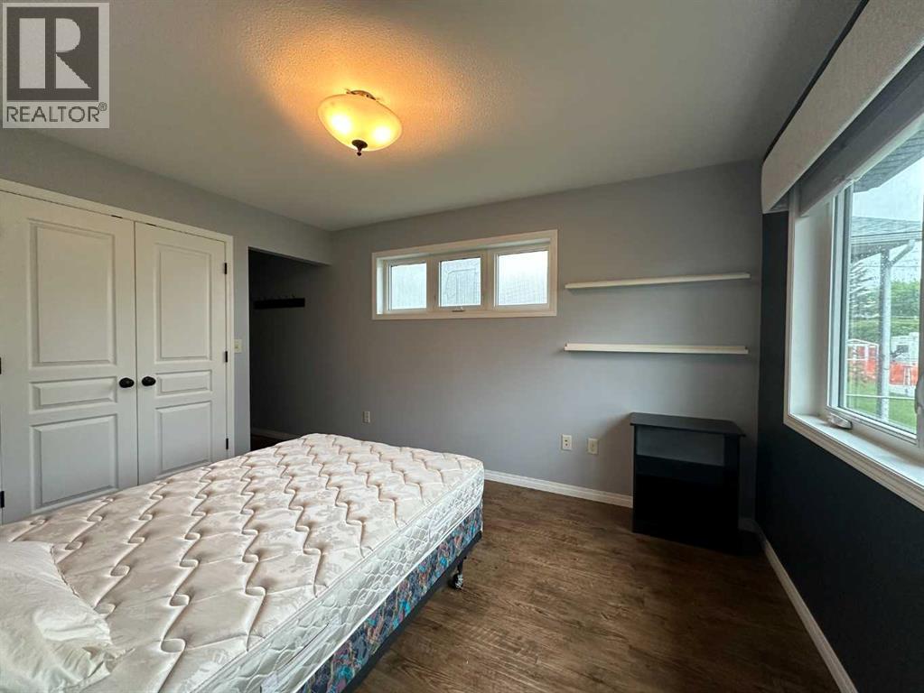 5018 61 AvenueClose - 13