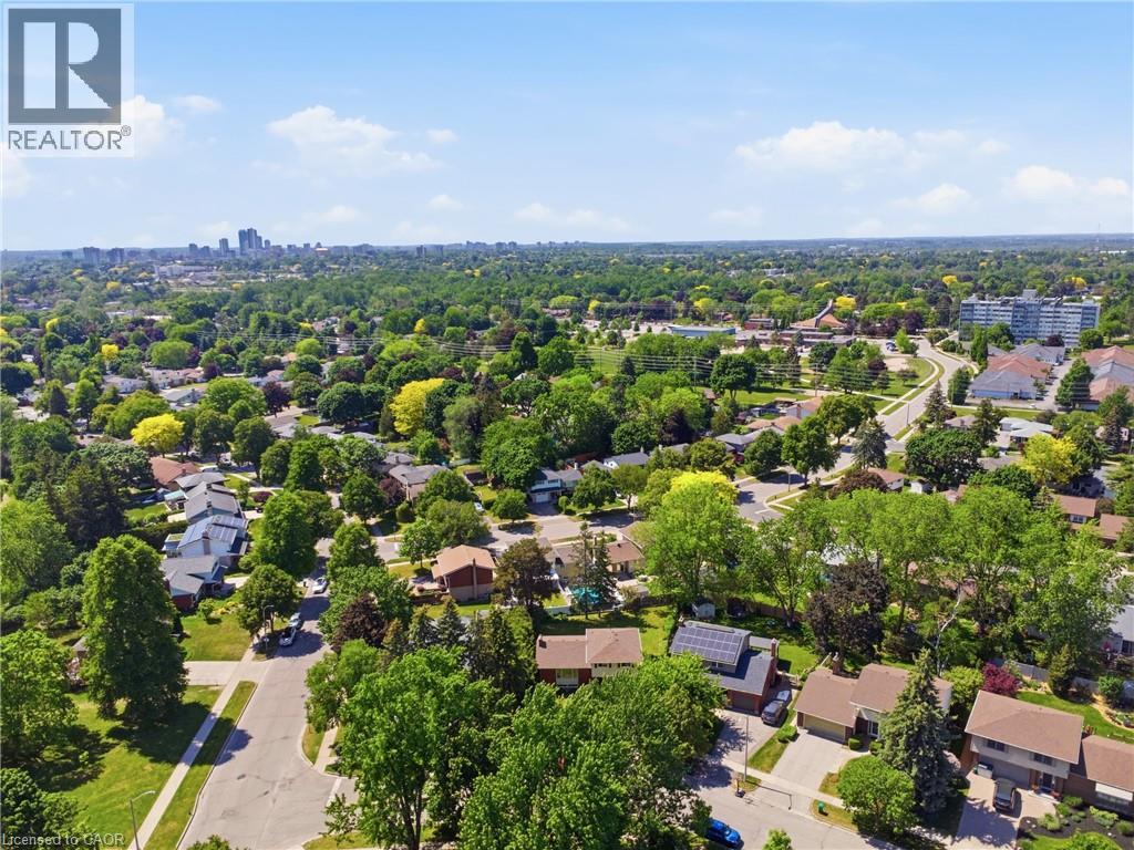4 BRADLEY Place - 36