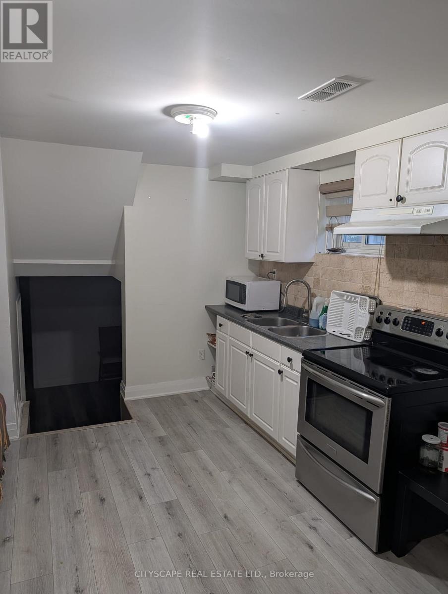 Photo of 6393 Chaumont Crescent
