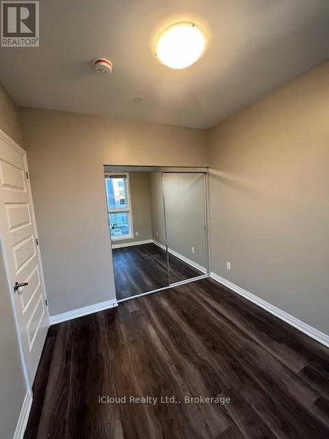 #325 95 DUNDAS STREET - 10