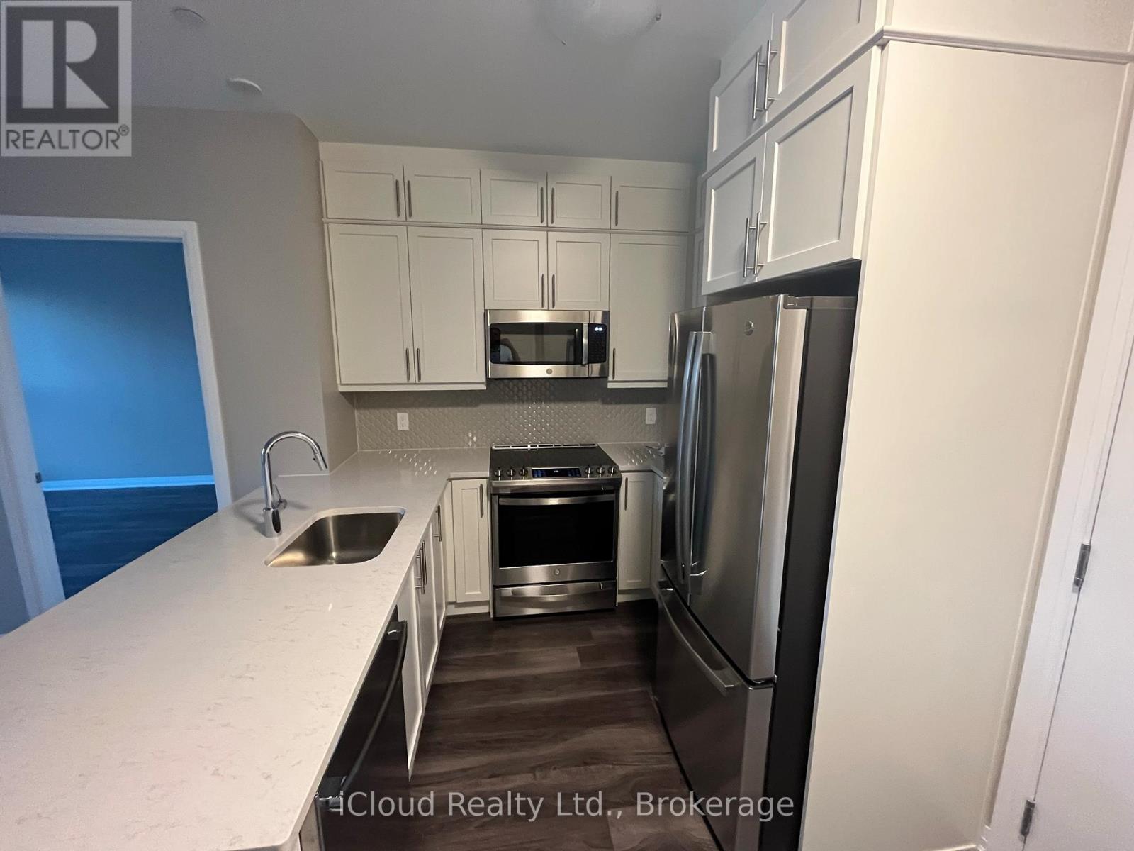 #325 95 DUNDAS STREET - 15