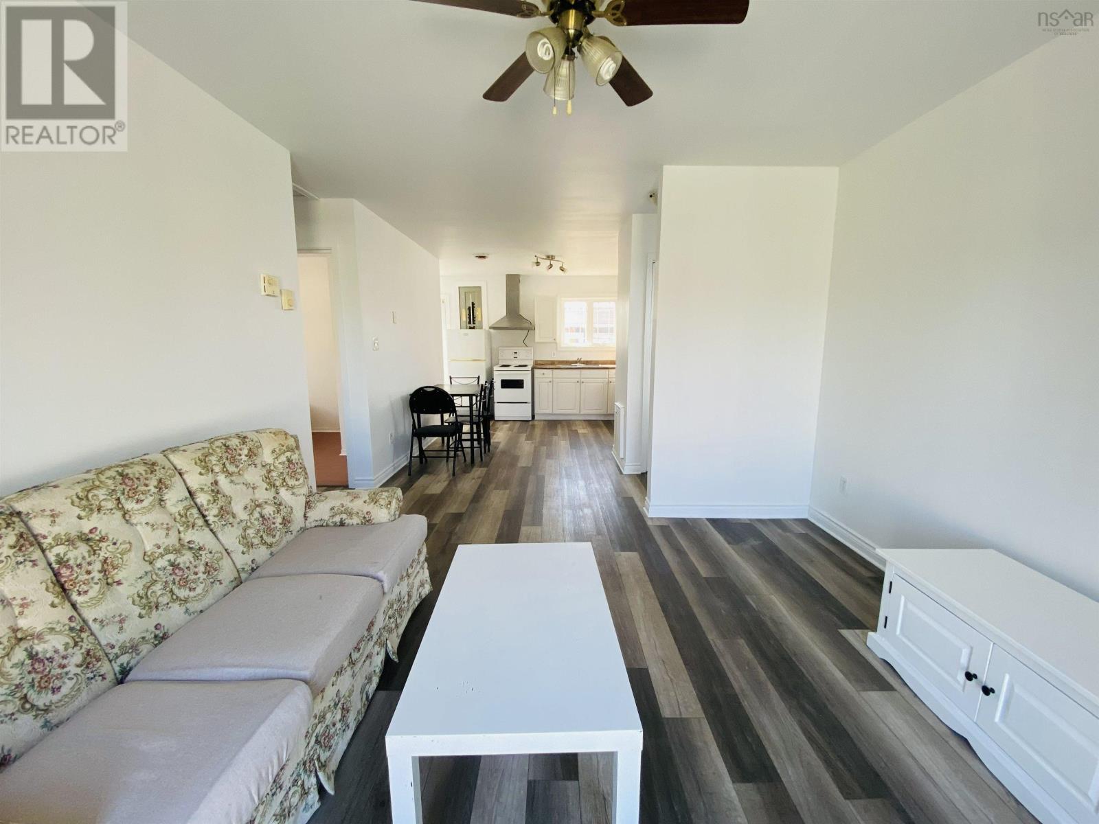 23 Gerards Lane - 8