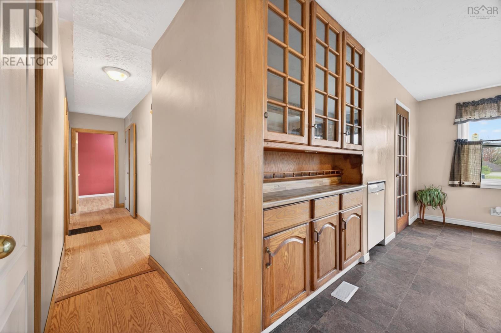 Property 2 of 31 of 410 AUBURN Avenue