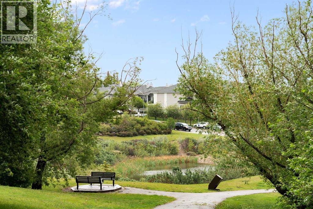 #333 369 Rocky Vista Park NW - 30