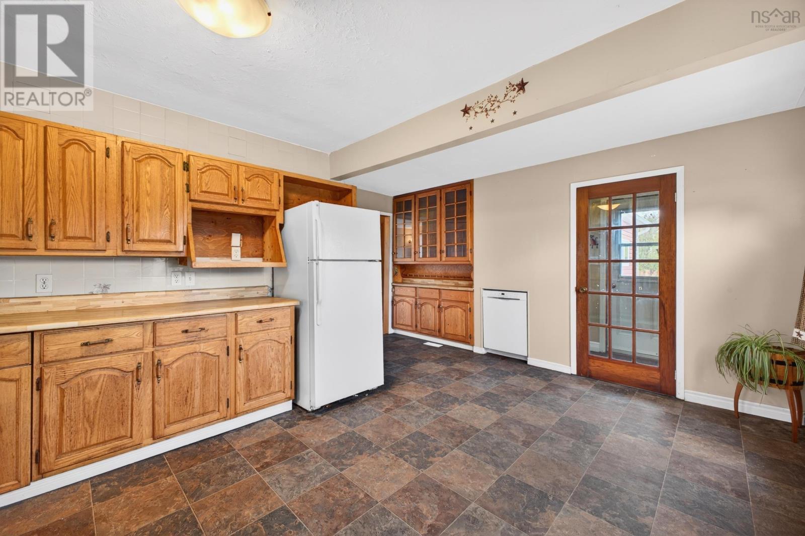 410 AUBURN Avenue - 11