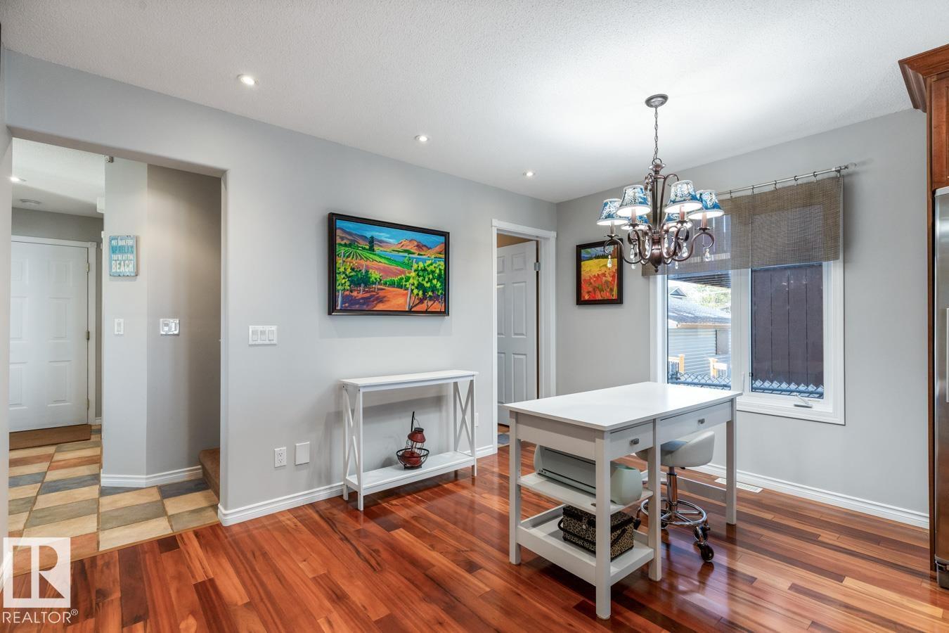5803 51 AV — photo 17