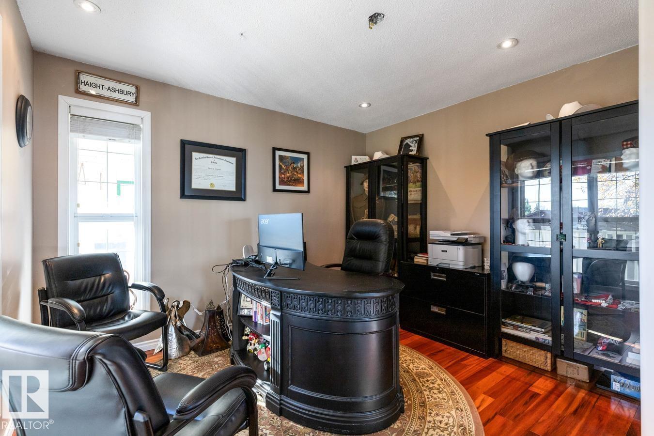 5803 51 AV — photo 21