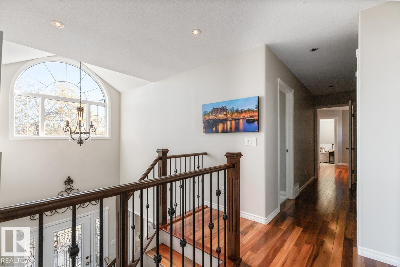 5803 51 AV — photo 23