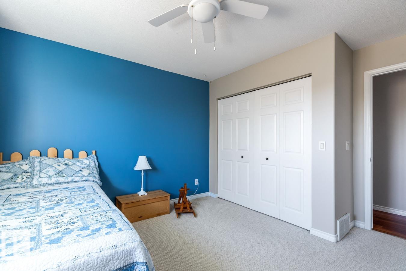 5803 51 AV — photo 32