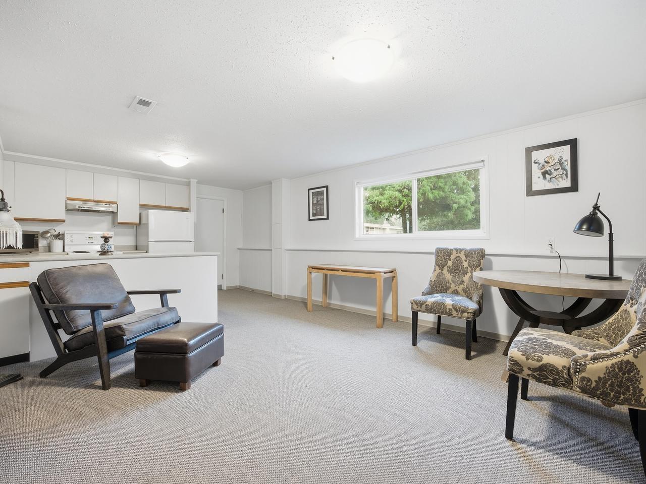11220 LANSDOWNE DRIVE, Surrey